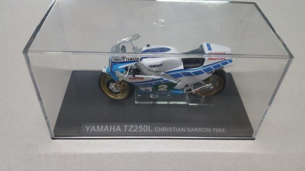 Modellino Yamaha Tz250l Christian Sarron 1984