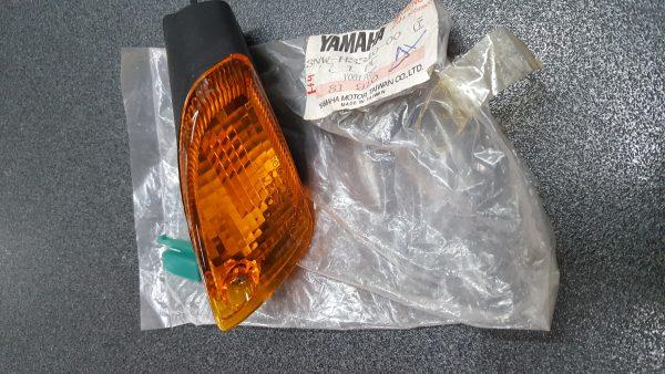 FRECCIA LENTE LAMPEGGIATORE POSTERIORE SINISTRA MBK YAMAHA CR Z TARGET - 3NWH33300000