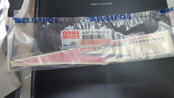 ADESIVO STRISCIA PER YAMAHA TT600K PER PARAFANGO ANTERIORE - 4GVF15700000