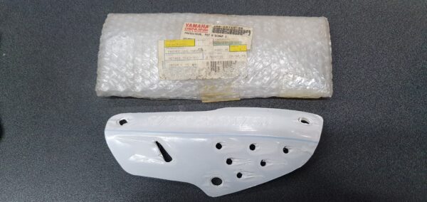 PROTEZIONE MARMITTA PARACALORE MBK PER BOOSTER TRACK-BOOSTER SPY - NG - ROCKET - BUMP - 4SB-E4718-00