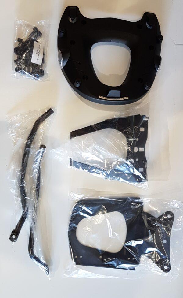 PORTAPACCHI PORTAVALIGIA ATTACCO POSTERIORE GIVI PER YAMAHA XP TMAX 500 - SR364