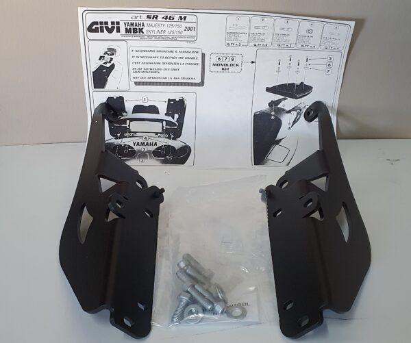 PORTAPACCHI GIVI ATTACCO POSTERIORE SPECIFICO PER BAULETTO MONOLOCK PER YAMAHA MBK MAJESTY SKYLINER - SR46M