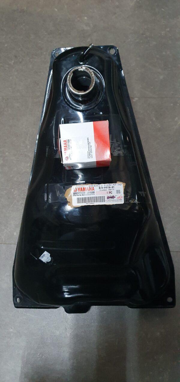 SERBATOIO CARBURANTE USATO YAMAHA PER XMAX - TRICITY - B74F41100100