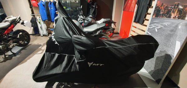 TELO COPRIMOTO YAMAHA PER MT -