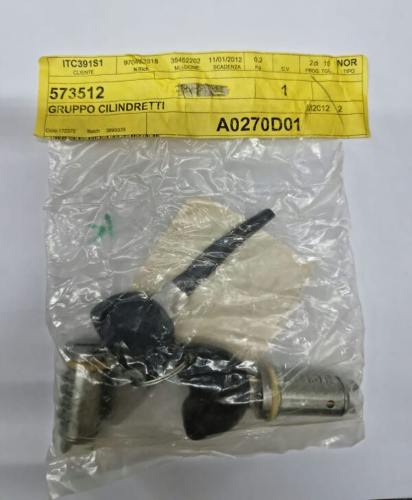 GRUPPO SERRATURE PER PIAGGIO LIBERTY-FLY-TYPHOON-ZIP-FLY - 573512