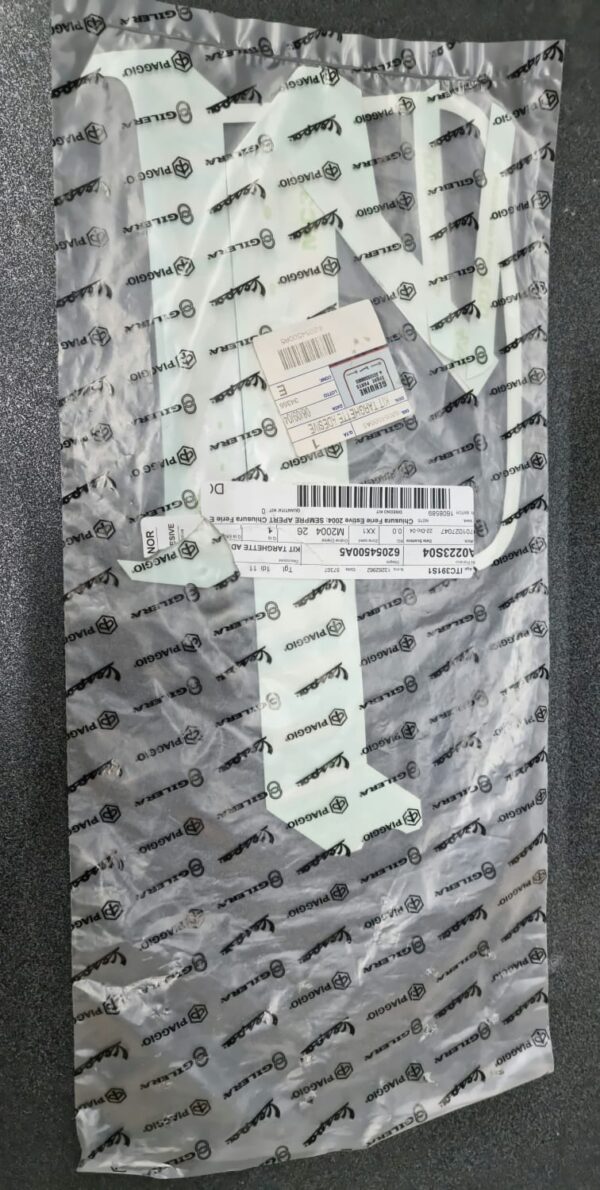 KIT SCRITTE SERIE ADESIVI EMBLEMI PIAGGIO NRG - 62054500A5