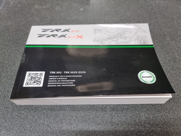 MANUALE USO E MANUTENZIONE BENELLI TRK 502 - TRK 502X -
